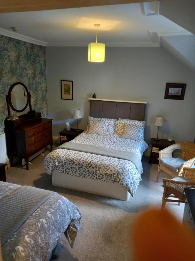 The Tushielaw Inn Селкърк Екстериор снимка